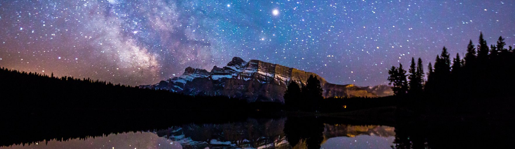 Starry night sky at Mount Rundle