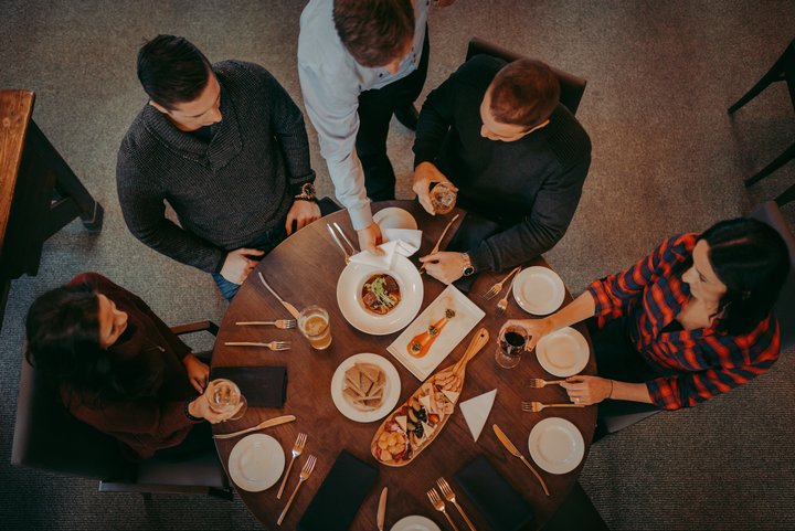 A group dining at Buffalo Mountain Lodge